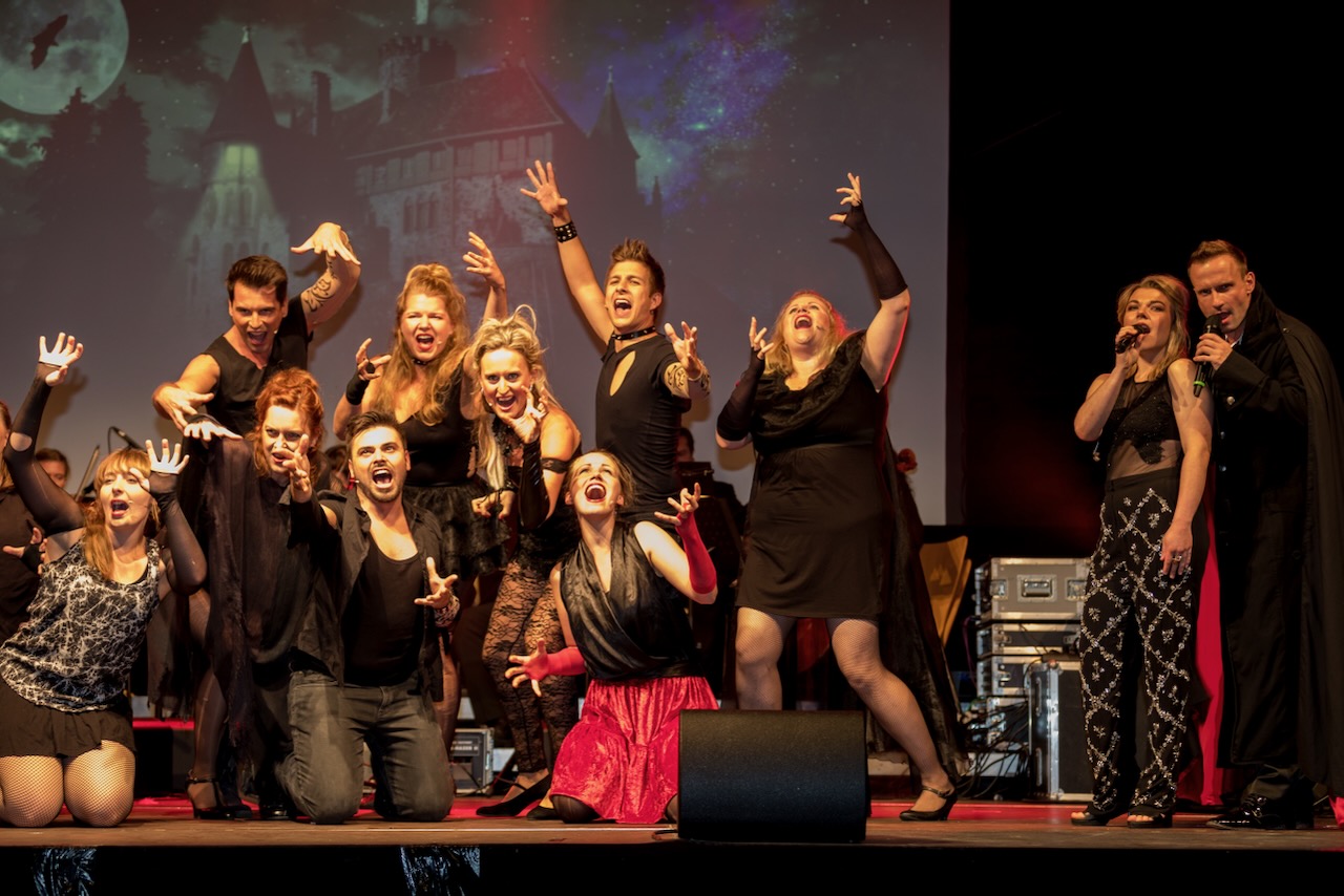 777 Jahr Feier   Stars unter Sternen   4